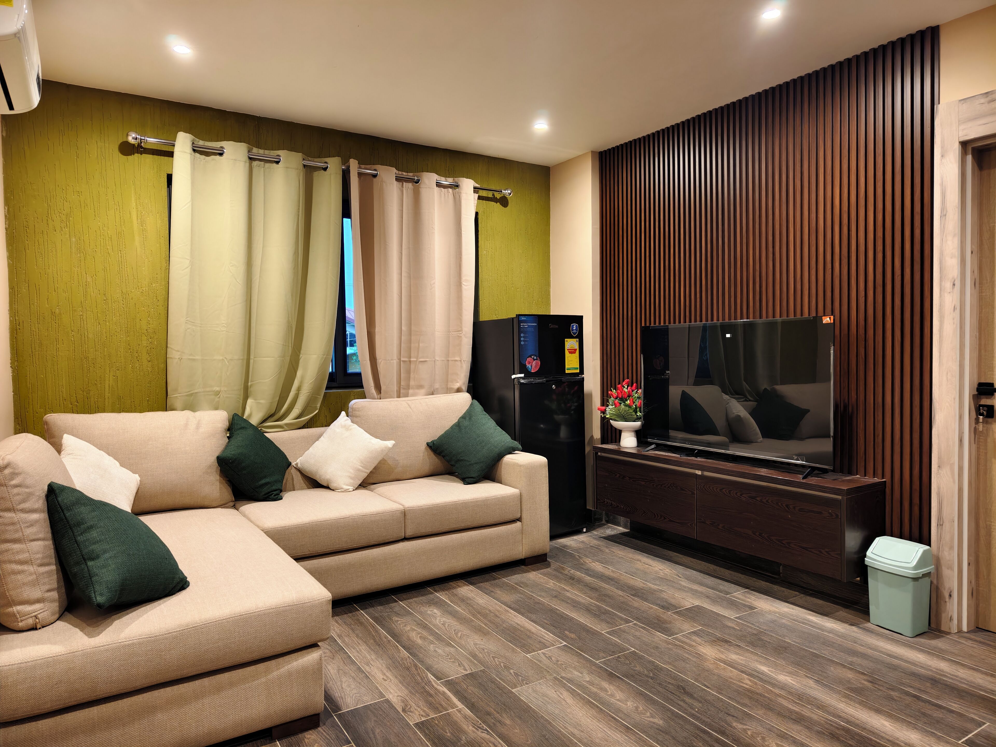 Smart TV, video games