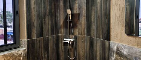 Dusche, Toilettenpapier