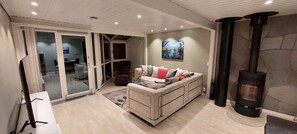 Flat-screen TV - Great apartment with extreme views (Troms)