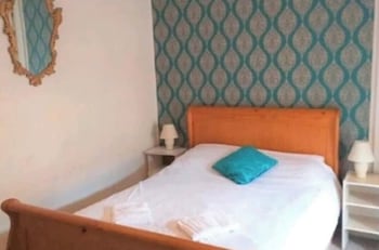 Wexford Townhouse With Wifi and Garden