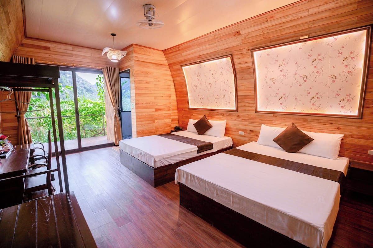 Familjebungalow - balkong - utsikt mot bergen | Skrivbord, mörkläggningsgardiner, gratis wi-fi och rullstolsanpassning