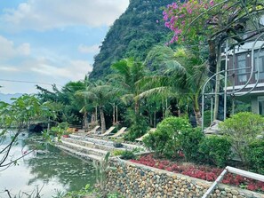 ห้องสแตนดาร์ดดับเบิล, ลานระเบียง, วิวภูเขา | บริเวณที่พัก