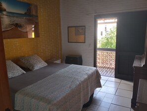 3 chambres, fer et planche à repasser, Wi-Fi, literie fournie