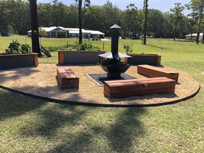 Property grounds - Salty Shack (Wallabi Point)