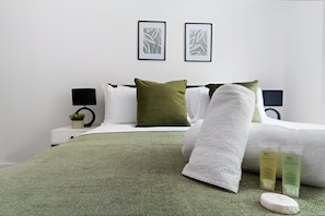 1 chambre, fer et planche Ă repasser, Wi-Fi, draps fournis