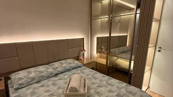 2 quartos, ferros/tábuas de passar roupa, Wi-Fi de cortesia