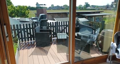 3 Zimmer 1. OG 100qm by Interhome