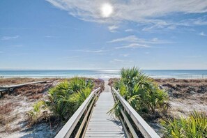 Vlak bij het strand