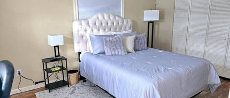 Iron/ironing board, free WiFi