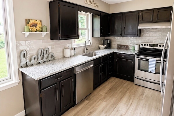 Microwave, oven, stovetop, dishwasher