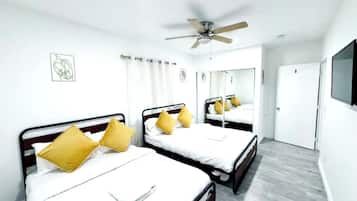 Iron/ironing board, WiFi, bed sheets