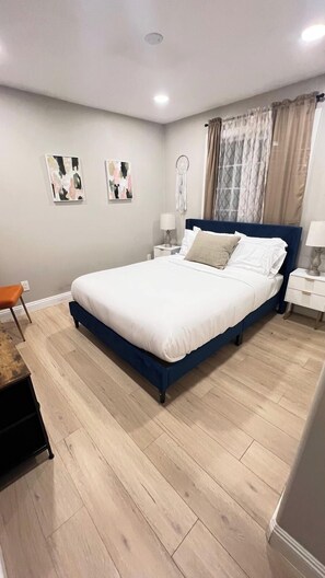 2 bedrooms, WiFi, bed sheets - El Cajon 2BR 1BA Front Unit | Near Zoo and DT SD (El Cajon)
