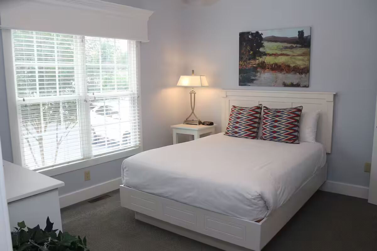 熨斗/熨衣板、WiFi、床单