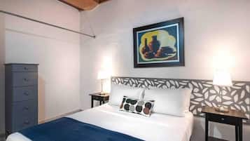 Basic Apartment, 2 Bedrooms, Kitchen, Ground Floor | Individually decorated, individually furnished, iron/ironing board