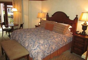 Tabla de planchar con plancha, wifi y ropa de cama 