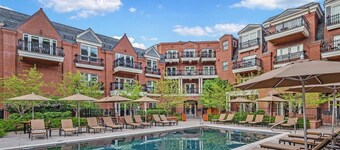 30% DISCOUNT Aspen Mountain Residence Hotel Studio Sat 1/24/26 to Tue 1/27/26