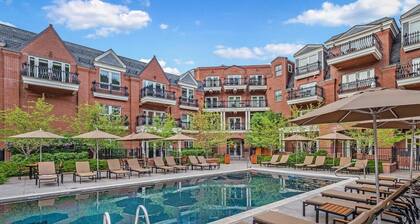 30% DISCOUNT Aspen Mountain Residence Hotel Studio Sat 1/24/26 to Tue 1/27/26