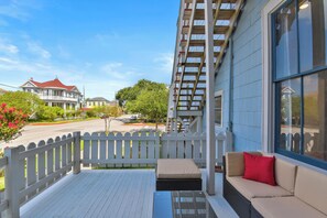 Terrace/patio - Beauty on Ball - Main 1 (Galveston)