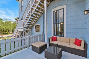 Terrace/patio - Beauty on Ball - Main 1 (Galveston)