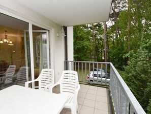 Outdoor dining - mit Balkon by Interhome (Baabe)