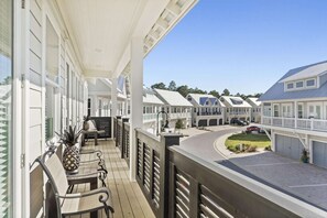 Property grounds - Rhema Beach Haus 2BR Luxury Retreat  (Santa Rosa Beach)