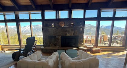 Rocky Mountain Retro Retreat- Near GL Village-RMNP-Breathtaking View’s-Dogs OK