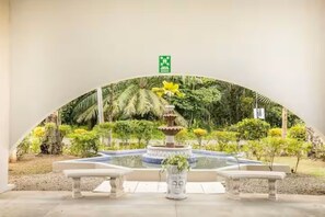 Outdoor spa tub - With preferential price for monkey tours (Quepos)