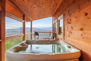 Outdoor spa tub - Smoky Mountain Cabin with Breathtaking Views, Sleeps 12, Gameroom,Hot tub (Sevierville)