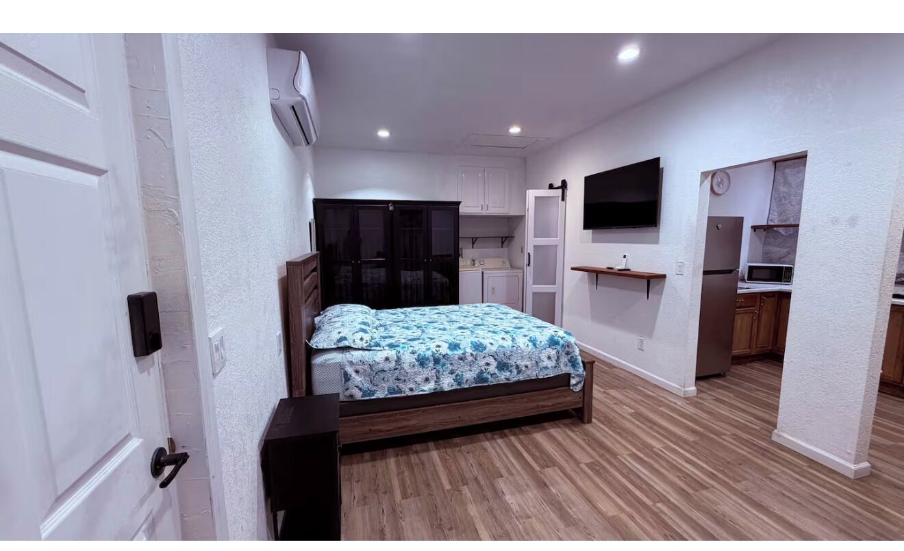 1 habitación, internet y ropa de cama 