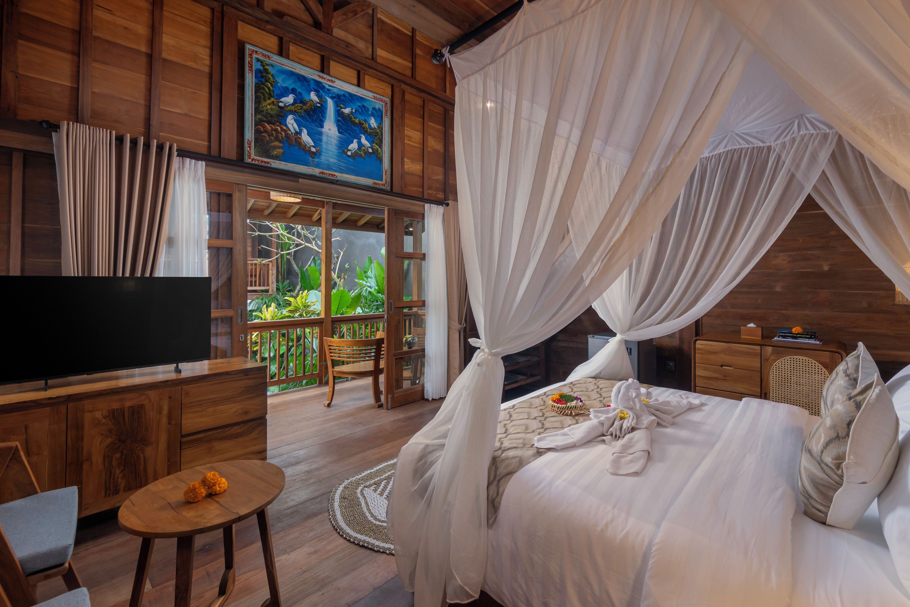 Familievilla - balkon - udsigt til pool | Pengeskab på værelset, skrivebord, gratis Wi-Fi