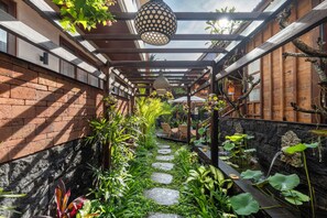 Terrace/patio - KIRANI HOUSE (GIANYAR)