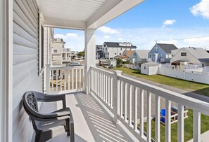 Property grounds - Sea Glass House – 5BR/3BA Coastal Escape Near the Beach (Ocean City)