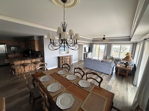 Interior - Ocean Breeze-Spacious Condo Overlooking Ocean! (Daufuskie Island)