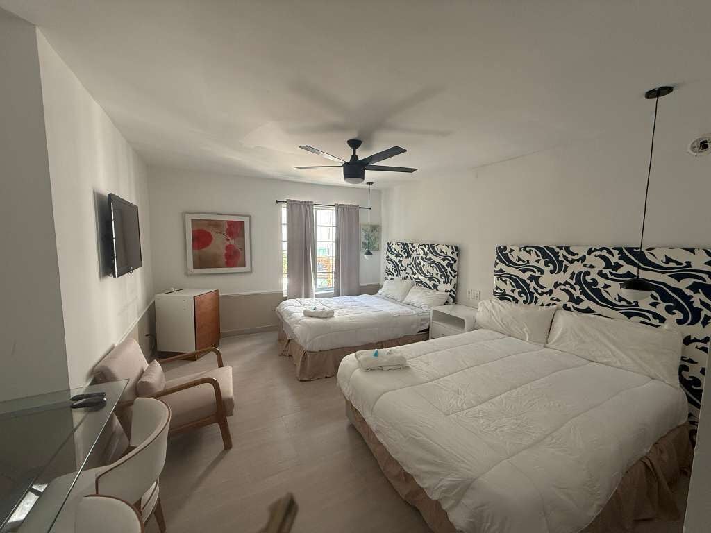 Chambre quadruple de base | Accès au Wi-Fi (inclus)