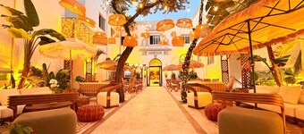 Hotel Harrison By Renzi On The Beach