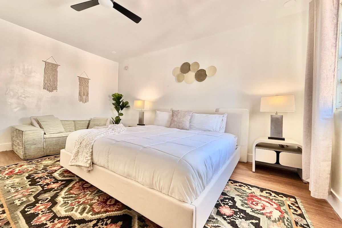 Exclusive Room | Free WiFi