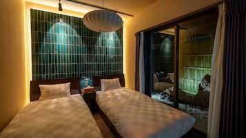 Premium Room with Garden, Non Smoking | Blackout curtains, iron/ironing board