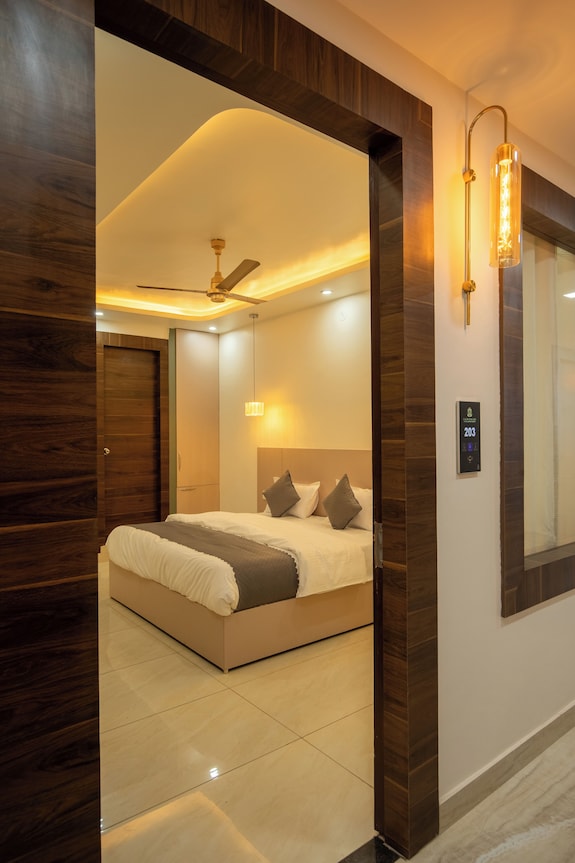 Cozy 1-bedroom Hotel Room In Faridabad With Ac & Free Wi-fi - Faridabad