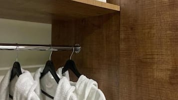 Kolmen hengen perhehuone | Sekalaista