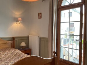 3 chambres, accès Internet