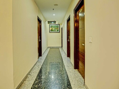 Townhouse Oak Eastern View Railway Junction