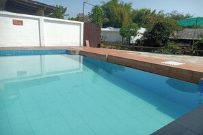 Outdoor pool - River Bend Villa  (Mae Rim)