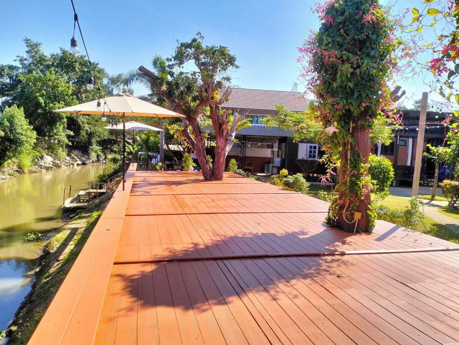 숙박 시설 구내