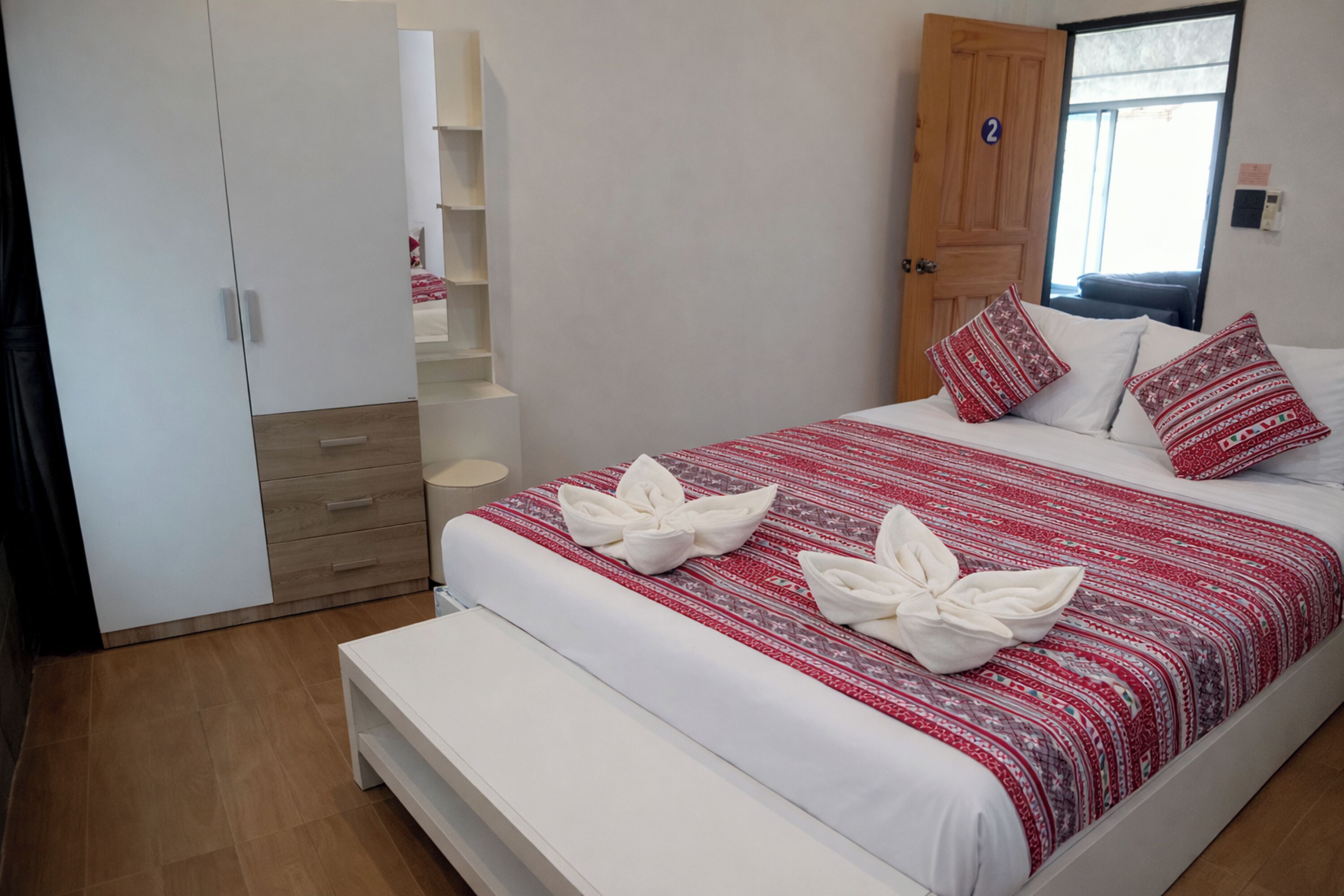 Deluxe Room, 1 Queen Bed | Desk, blackout drapes, iron/ironing board, free WiFi