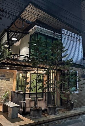 Living area - Cherilynn holmes At Hatyai (Hat Yai)