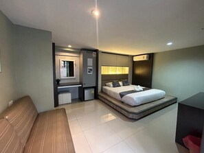 Triple Room, Garden View - Cherilynn holmes At Hatyai (Hat Yai)
