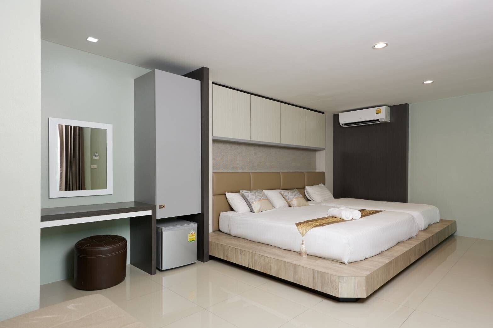 Quadruple Room, Balcony, Garden View | Free WiFi, bed sheets