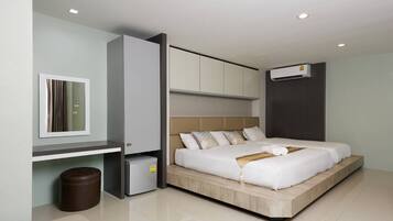 Quadruple Room, Balcony, Garden View | Free WiFi, bed sheets