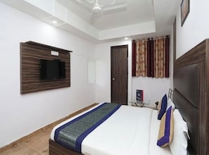 Deluxe Double Room | Free WiFi - Hotel Bliss Inn (New Delhi)