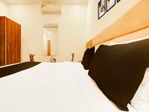 House | 1 bedroom - Collection O Chandigarh Road Royal Woods (Dera Bassi)
